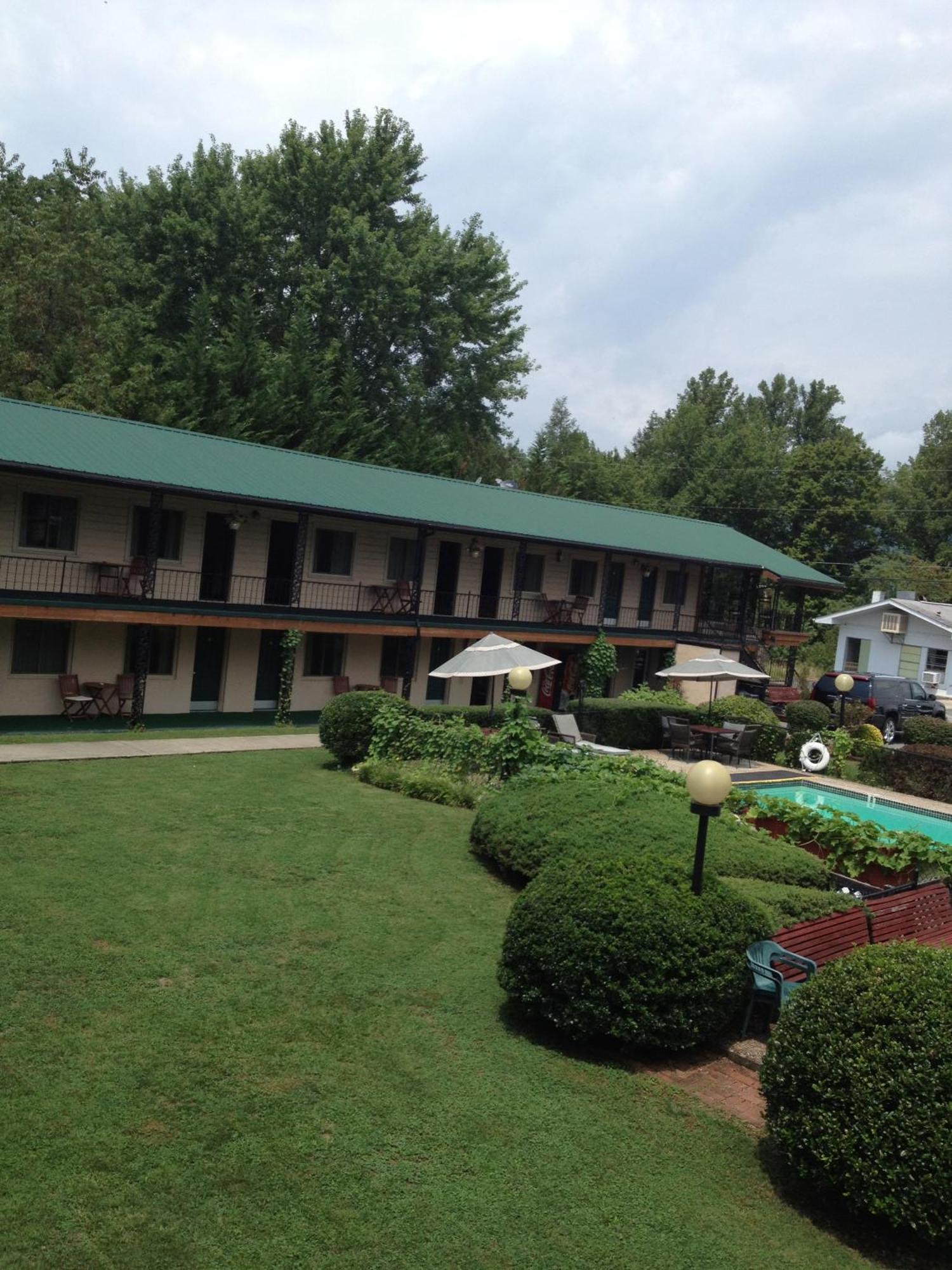 Ridge Top Motel - مدينة كليرمونت المظهر الخارجي الصورة